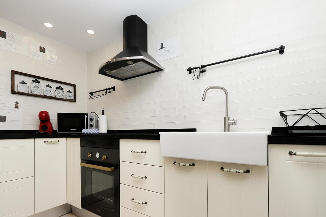 Fantastico Piso En La Latina, Madrid 6 Personas Apartman Kültér fotó