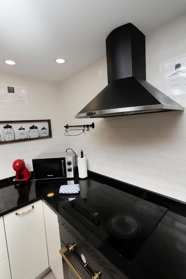 Fantastico Piso En La Latina, Madrid 6 Personas Apartman Kültér fotó